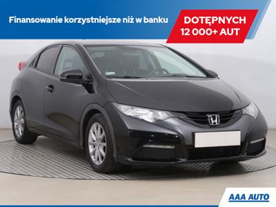 Honda Civic IX Hatchback 5d 1.4 i-VTEC 100KM 2012