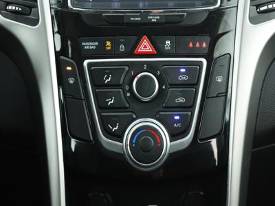 Hyundai i30 2017 1.4 CVVT 79915km Kombi