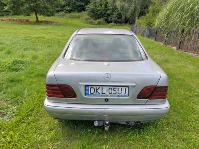 Mercedes e klasa