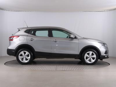 Nissan Qashqai 2017 1.2 DIG