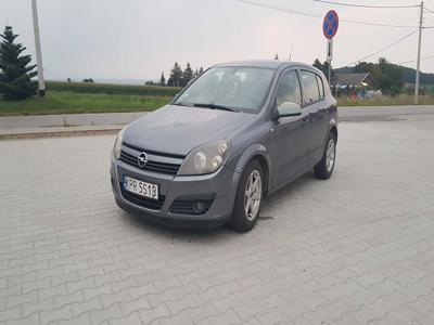 Opel Astra H 1.6 16v 2004r