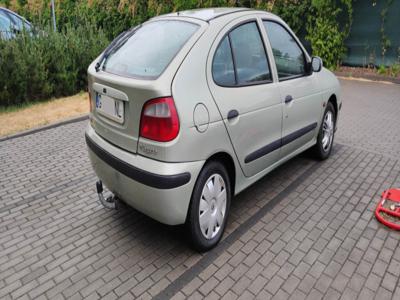 Renault Megane 2001 rok 1,4 Benzyna