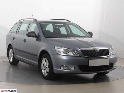 Skoda Octavia 1.6 100 KM 2013r. (Piaseczno)