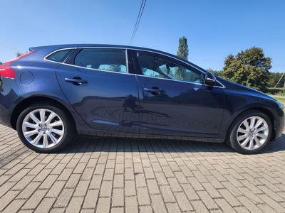 Volvo v40 1.6 diesel 2012r.