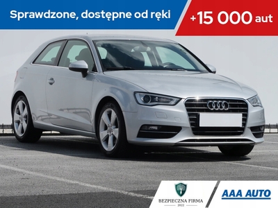 Audi A3 8V Hatchback 3d 1.8 TFSI 180KM 2012