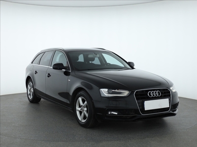 Audi A4 IV (B8) , Automat, Navi, Xenon, Bi-Xenon, Tempomat, Parktronic,