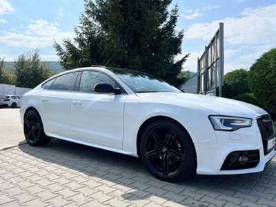 Audi A5 8T Coupe Facelifting 3.0 TDI 204KM 2011