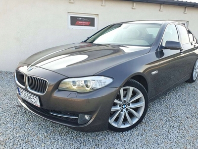 BMW Seria 5 F10-F11 Touring 530d 245KM 2011