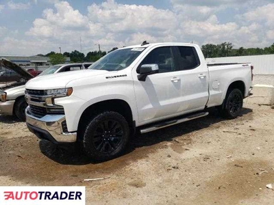 Chevrolet Silverado 2.0 benzyna 2019r. (LOUISVILLE)