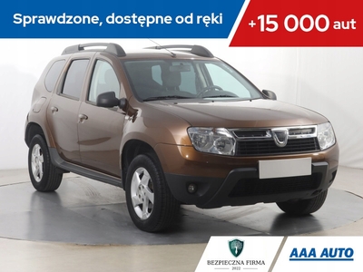 Dacia Duster I SUV 1.6 16V 105KM 2012