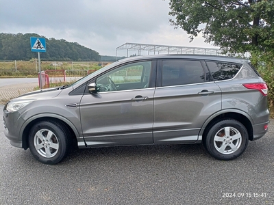 Ford Kuga II Automat 4WD hak Webasto grzana szyba kamera + czujniki przód tył