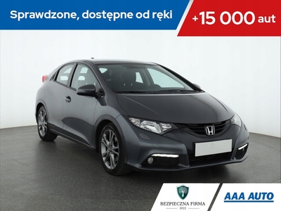 Honda Civic IX Hatchback 5d 1.8 i-VTEC 142KM 2012