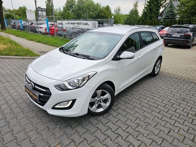 Hyundai i30 II