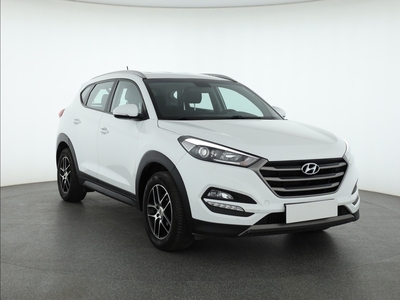 Hyundai Tucson , Klimatronic, Tempomat, Parktronic, Podgrzewane siedzienia