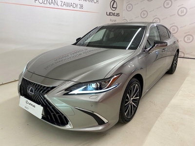 Lexus 2022