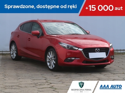 Mazda 3 III Hatchback Facelifting 2.0 SKYACTIV-G 120KM 2017