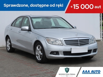 Mercedes Klasa C W204 Limuzyna 1.6 180 K BlueEFFICIENCY 156KM 2010