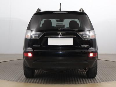 Mitsubishi Outlander 2012 2.0 140066km SUV