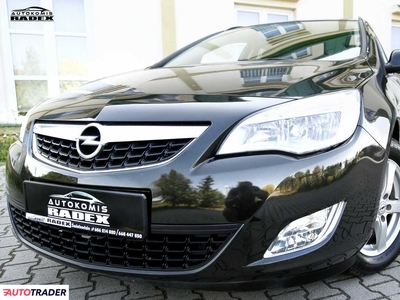 Opel Astra 1.4 benzyna 101 KM 2011r. (Świebodzin)