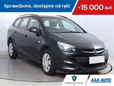 Opel Astra J Sports Tourer Facelifting 1.6 CDTI ecoFLEX 110KM 2015