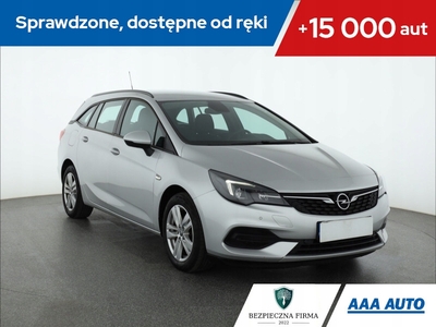 Opel Astra K Sportstourer Facelifting 1.5 Diesel 122KM 2020