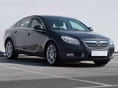 Opel Insignia , Navi, Klimatronic, Tempomat, Parktronic,