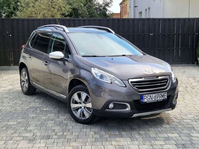 Peugeot 2008 I SUV Facelifting 1.2 PureTech 130KM 2016