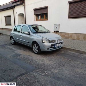 Renault Clio 1.2 benzyna 75 KM 2004r.