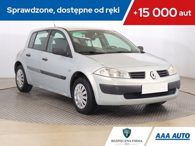 Renault Megane II Hatchback 1.4 16V 98KM 2002