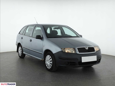 Skoda Fabia 1.2 63 KM 2005r. (Piaseczno)