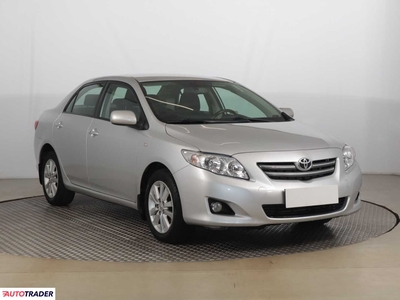 Toyota Corolla 1.6 122 KM 2008r. (Piaseczno)