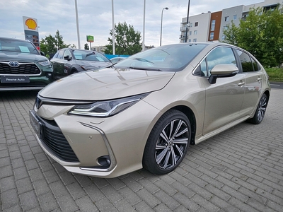 Toyota Corolla XII Sedan 1.8 Hybrid 122KM 2022