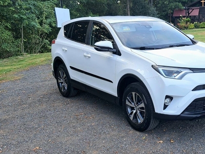 Toyota RAV 4 IV 2.0D 143PS Navi Klima 84tkm