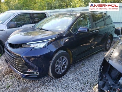 Toyota Sienna III 2023