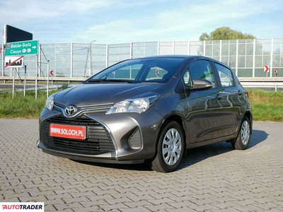 Toyota Yaris 1.0 benzyna 69 KM 2016r. (Goczałkowice-Zdrój)