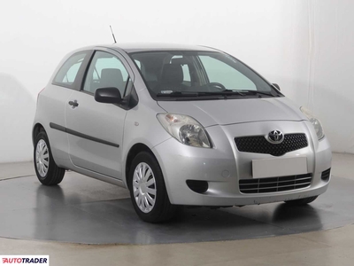 Toyota Yaris 1.3 85 KM 2008r. (Piaseczno)