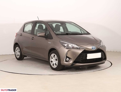 Toyota Yaris 1.5 99 KM 2018r. (Piaseczno)