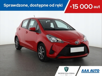 Toyota Yaris III Hatchback 5d Facelifting 2017 1.5 Dual VVT-iE 111KM 2018