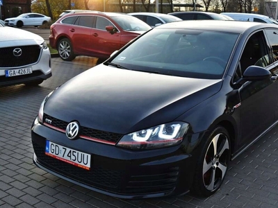 Volkswagen Golf VII GTI 3d 2.0 TSI 220KM 2016