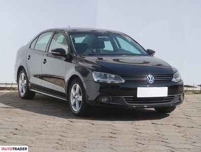 Volkswagen Jetta 1.2 103 KM 2013r. (Piaseczno)