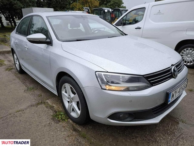 Volkswagen Jetta 1.4 benzyna 122 KM 2013r. (Komorniki)