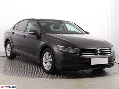 Volkswagen Passat 1.5 147 KM 2020r. (Piaseczno)