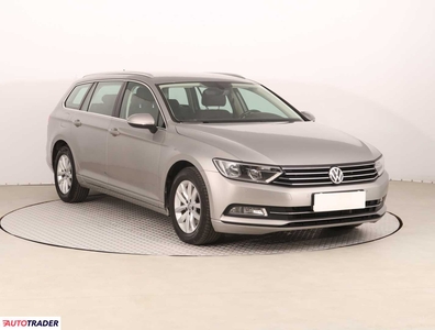 Volkswagen Passat 1.6 118 KM 2016r. (Piaseczno)