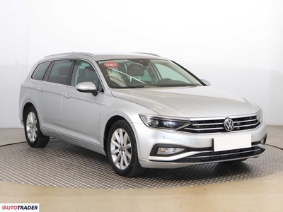 Volkswagen Passat 2.0 147 KM 2020r. (Piaseczno)