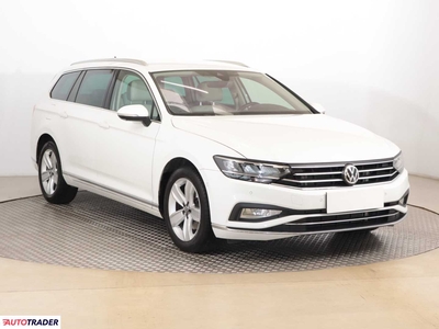 Volkswagen Passat 2.0 187 KM 2019r. (Piaseczno)