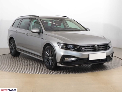 Volkswagen Passat 2.0 187 KM 2020r. (Piaseczno)