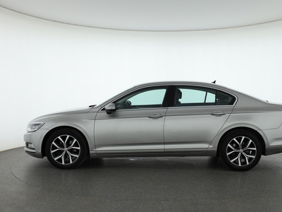 Volkswagen Passat 2015 2.0 TDI 315045km Sedan