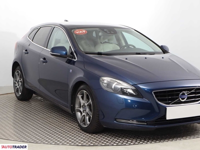 Volvo V40 1.6 147 KM 2014r. (Piaseczno)