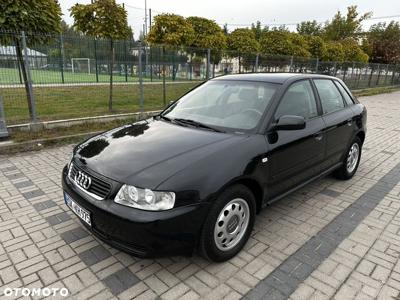 Audi A3 1.6 Attraction