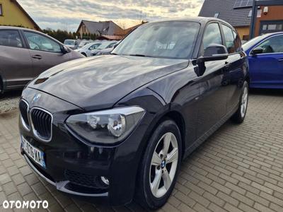 BMW Seria 1 118d Sport Line